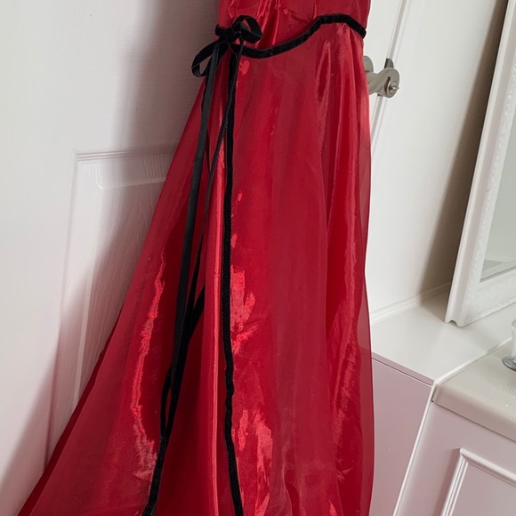 Vintage Alfred Sung floor length strapless Gown - Picture 7 of 10